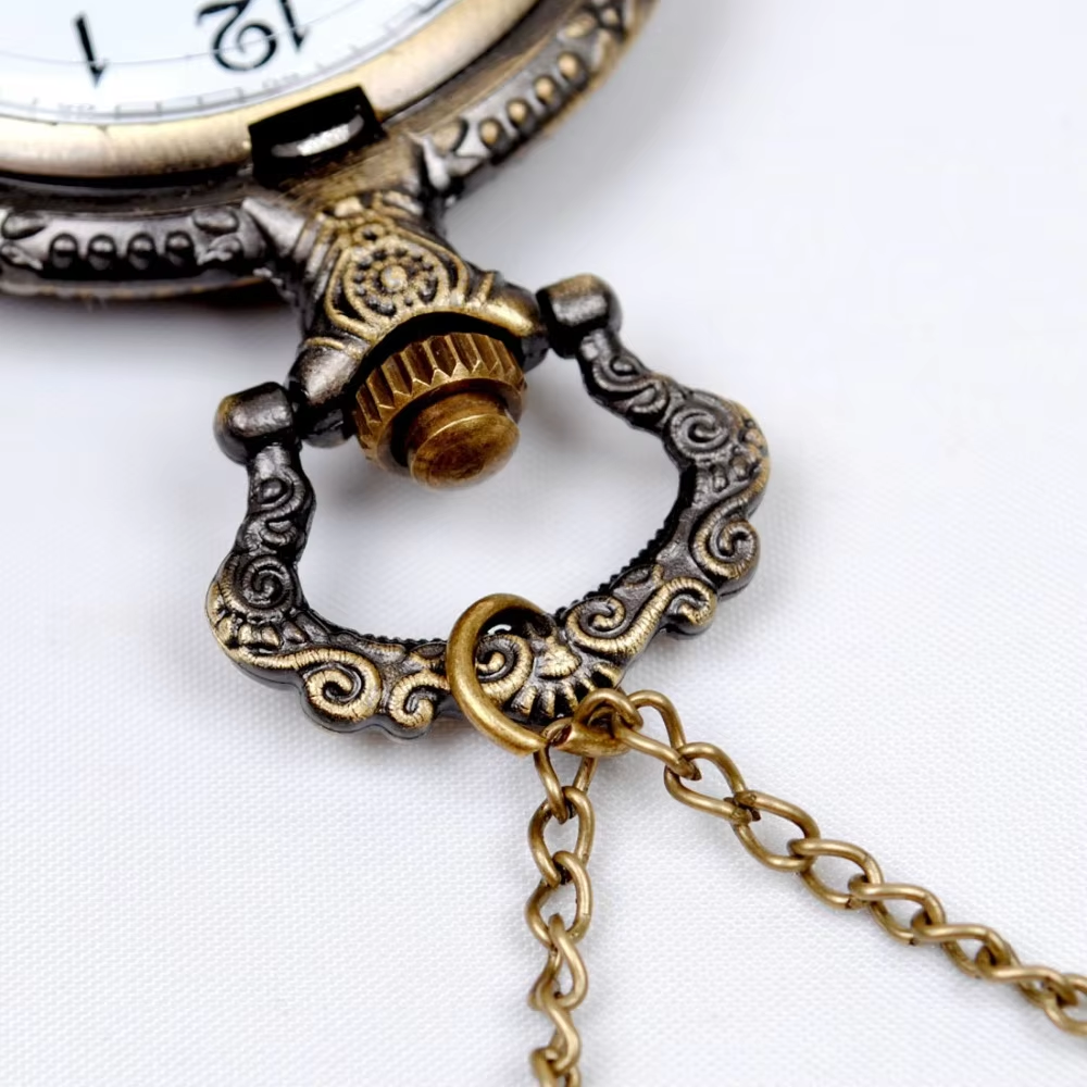 NEW Style  Big Vintage Eiffel  - Vintage Jewelry Watches Women recensie en prijs